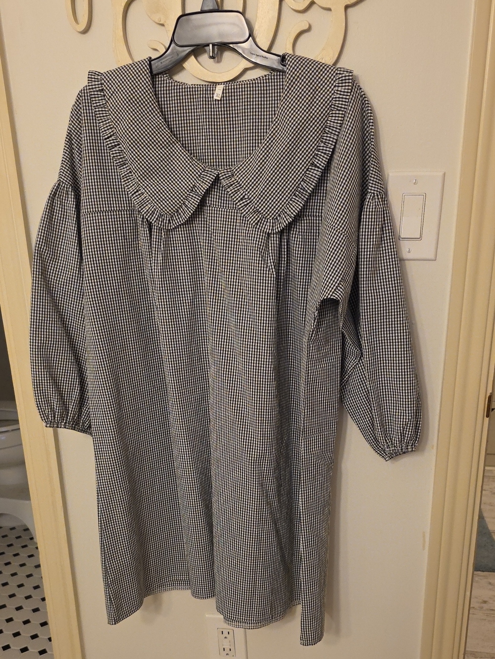 Gingham Peter Pan Collar Long Sleeve Dress - Black & White